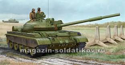 Сборная модель из пластика Т-62 БДД мод.1984г. (1962 мод.) (1:35) Трумпетер (01553) (01553)