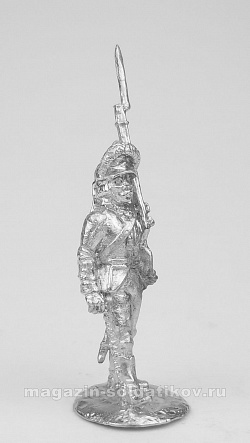 Сборные фигуры из металла Идущий в строю рядовой армейских полков (ружье на плечо) 1783-96 гг. 28 мм, Figures from Leon
