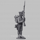 Сборная миниатюра из смолы Фузилер заряжающий, в кивере («приготовиться») Франция, 1807-1812 гг, 28 мм, Аванпост