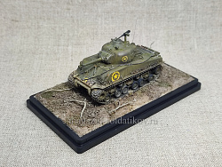 Масштабная модель в сборе и окраске Шерман M4(105) с подвеской HVSS 1/72 (208-165) (208-165)