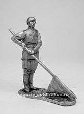 Миниатюра из олова 260 РТ Рядовой РККА в парадной форме (Парад Победы), 54 мм, Ратник - фото