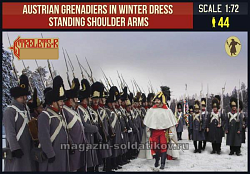 Солдатики из пластика Austrian Grenadiers in Winter Dress Standing Shoulder Arms, (1/72) Strelets (206) (206)