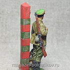 Младший сержант Пограничных войск НКВД с собакой, 54мм, Красный фронт, 54 мм (КФ-015) (КФ-015)
