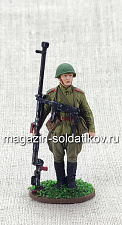 Наводчик ПТРД младший сержант пехоты РККА, 1943-45 гг., 54 мм - фото