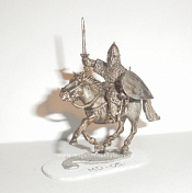 Дружинник с мечом, 28 мм Varang Miniatures - фото