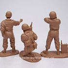 Солдатики из пластика U.S. Artillery Team 3 figures in 3 poses (tan), 1:32 ClassicToySoldiers