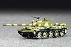 Сборная модель из пластика Русский танк Т-62 мод.1972, 1:72 Трумпетер (07147) (07147)