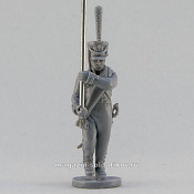 Сборная миниатюра из смолы Подпрапорщик гренадёрского полка, идущий, 28 мм, Аванпост - фото