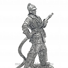 Миниатюра из олова Боец пожарной охраны, 1941-45гг. СССР, 54мм. EK Castings (WW2-83) (WW2-83)