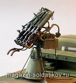 Аксессуары из смолы Счетверенная установка МАКСИМ Tank (А 150) (А 150)