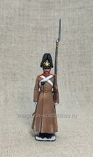 Миниатюра из олова Русский гвардейский гренадер в шинели 1840-е гг., Студия Большой полк - фото