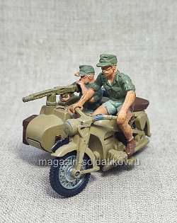 Мотоцикл с коляской. Африканский корпус 1/32 Britains (196-058) (196-058)