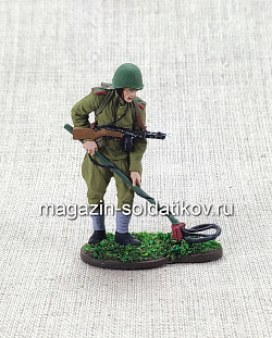Ряд.сапёрных частей Красной Армиии с миноискателем 1943-45 гг., 54 мм (QF0044) (QF0044)