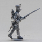Сборная миниатюра из смолы Сержант фузилёрной роты, в атаке, Франция, 28 мм, Аванпост