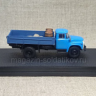 Масштабная модель в сборе и окраске ЗИЛ-130 (бортовой) 1/72 (Q208-118) (Q208-118)