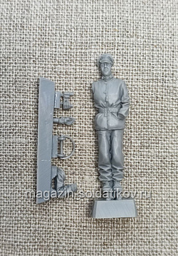 Партизан 1/48 смола (602-138) (602-138)