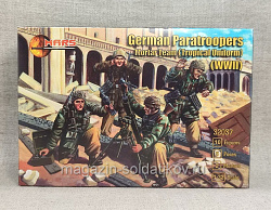 Солдатики из пластика German Paratrooper Mortar Team (tropical uniform ) WWII, 1/32, Mars (32037) (32037)