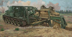 Сборная модель из пластика Быстроходная траншейная машина БТМ-3, 1:35 Трумпетер (09502) (09502)