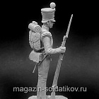 Сборная фигура из металла Шассер 16-го легкого пехотного батальона, Голландия 1815 г., 54 мм, Chronos miniatures