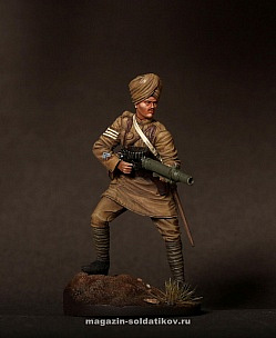 Сборная фигура из металла Сержант индийского пехотного полка с пулеметом Lewis,1916-18, 54 мм, Chronos miniatures