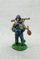 Боец РККА в индивидуальном комплекте для переправы 1941-43 гг. гг.54 мм - фото