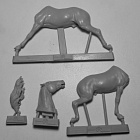 Сборная миниатюра из смолы Лошадь №18 - Немецкий рысак - Зеркальная, 54 мм, Chronos miniatures