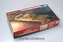 Сборная модель из пластика Артиллерийский ж/д броневагон 1:35 Трумпетер
