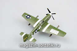 Масштабная модель в сборе и окраске Самолет P-51B, Генри Браун 1:72 Easy Model