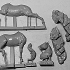 Сборная миниатюра из смолы Лошадь №26 (с подставкой), 54 мм, Chronos miniatures (CHM-54371) (CHM-54371)