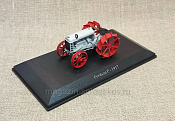 Fordson трактор F 1917 Фордзон-Путиловец 1924 год 1:43, Universal Hobbies - фото