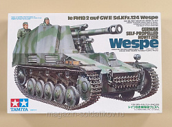 35200 Tamiya 105-мм гаубица на шасси Pz-II Sd.Kfz.124 Wespe 1943г. с 2 фигурами 1/35 (QM-255) (QM-255)