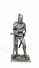 Миниатюра из олова Германский воин, 1 в. до н.э. - фото