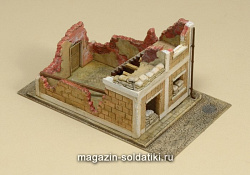 Сборная модель из пластика ИТ Разрушенный дом (1:72) Italeri