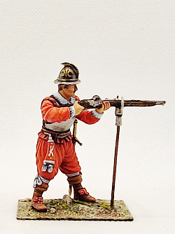 Миниатюра из олова Европейский аркебузир XVI век, 54 мм, Студия Большой полк (ИЛ0625.09.06.54) (ИЛ0625.09.06.54)