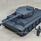 German Tiger tank (gray w/insignia), CTS703C 1:32 ClassicToySoldiers, 1997 год выпуска (Q540-0113) (Q540-0113)