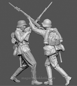 Сборная фигура из смолы Схватка красноармейца с солдатом Вермахта. 1941-42 г., 1:35, SOGA miniatures (SM 3014) (SM 3014)