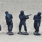 Солдатики из пластика German Panzer Crew (in Combat) WWII 1/32, Mars (32035) (32035)