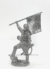 Миниатюра из олова Краснофлотец морской пехоты с флагом (гюйсом), 1943-45гг., 54мм. EK Castings - фото