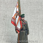 Миниатюра из олова Подпрапорщик с полковым знаменем 1916 г., 54 мм, Студия Большой полк (ИЛ2742.13.02.54) (ИЛ2742.13.02.54)