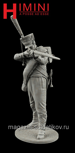 Сборная миниатюра из смолы Гренадер русской армии (стреляющий) 1812, 75 мм, HIMINI