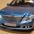 Mercedes-Benz E-Klasse, 1:18, Minichamps (307-197) (307-197)