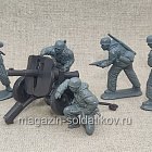 Солдатики из пластика German Artillery Crew(winter Uniform)&10,5cm LG 42/43, 1/32, Mars (32048) (32048)