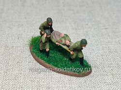 530-106 Советские санитары (4 фигуры) 1/72 (530-106 н4шт) (530-106 н4шт)