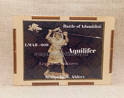 Сборная миниатюра из смолы Battle of Adamklisi: Aquilifer, 75 мм, Legion Miniatures (LMAR-009) (LMAR-009)
