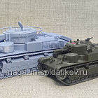 Трёхбашенный средний танк Т-28 1/56 3Д Корнукопия (552-030) (552-030)