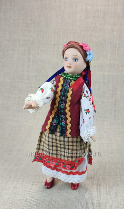 Кукла в летнем костюме Киевской губернии №04