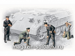 Сборные фигуры из пластика Немецкий танковый экипаж 1943-1945 (1/35) ICM