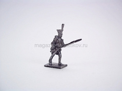 Солдатики из металла Французский стрелок, готовящийся к атаке, Магазин Солдатики (Prince August)