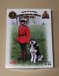 16008 RCMP Female Officer with dog ICM 1/16. Фигуры - фото
