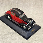 Q307-150 VOISIN C25 Aerodyne 1934 Red and Black. 1:43, WhteBox (IXO) (Q307-149) (Q307-149)